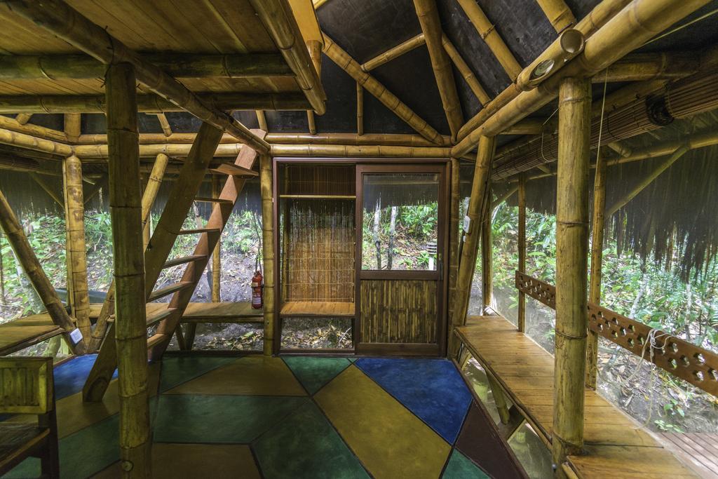 Universo Pol Bamboo Hostel モロ・デ・サンパウロ エクステリア 写真