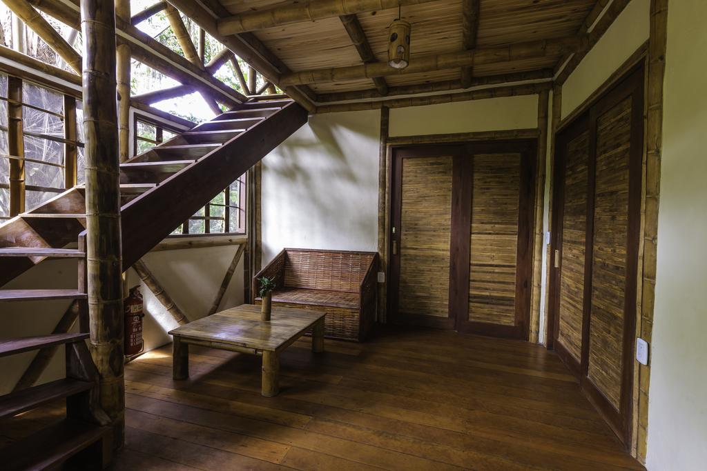 Universo Pol Bamboo Hostel モロ・デ・サンパウロ エクステリア 写真
