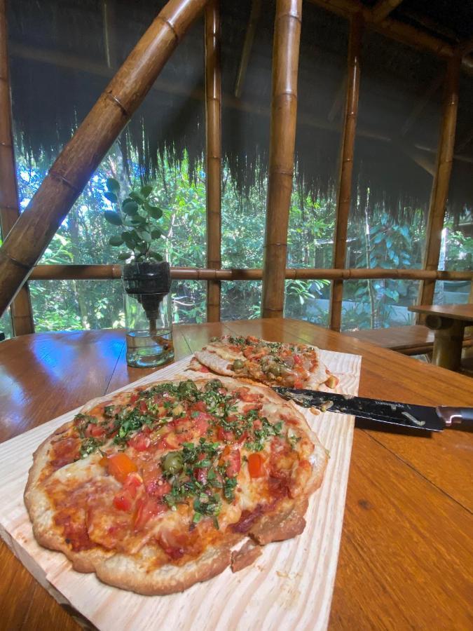 Universo Pol Bamboo Hostel モロ・デ・サンパウロ エクステリア 写真
